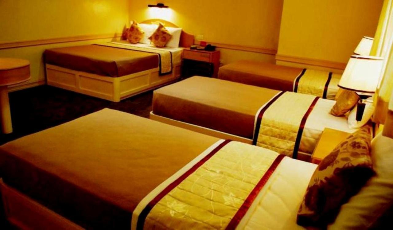 Phela Grande Hotel General Santos City Room photo
